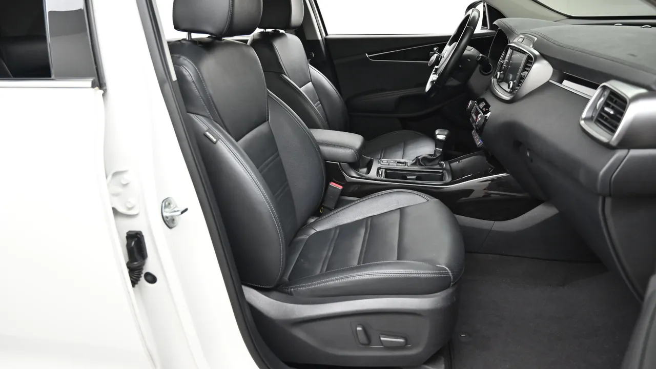 Kia Sorento — miniaturë 10