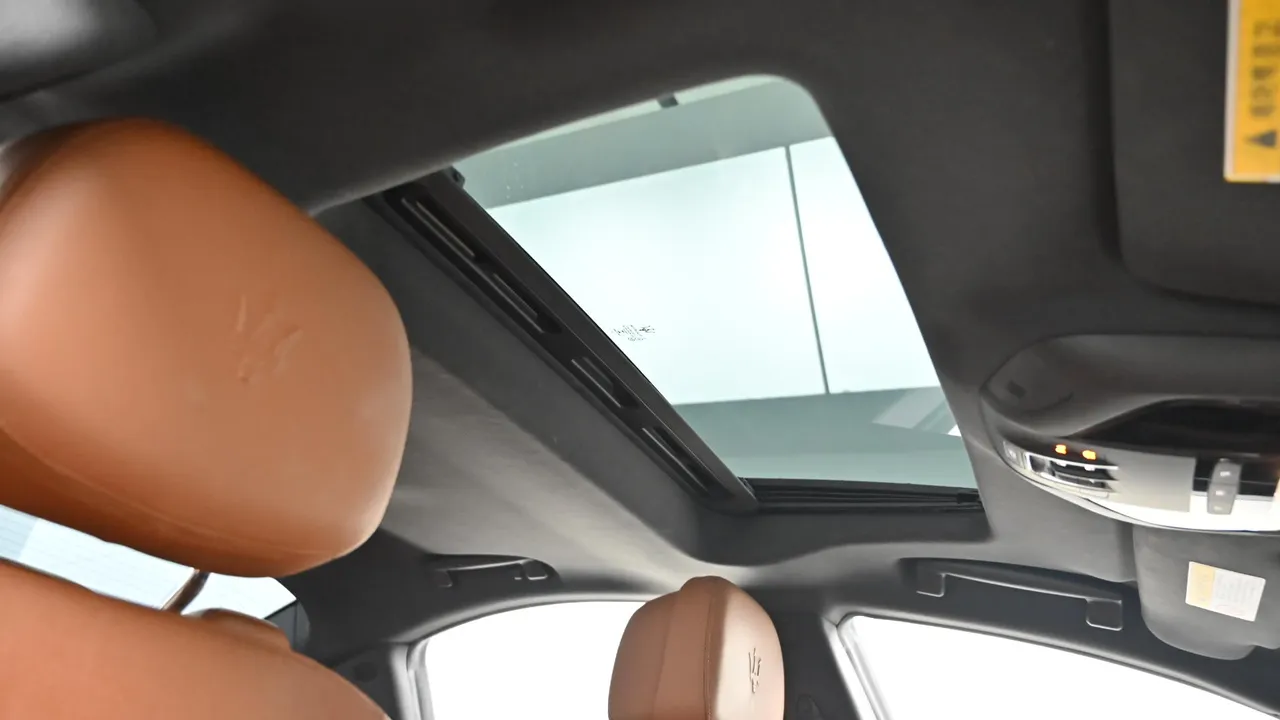 Maserati Ghibli — miniaturë 18