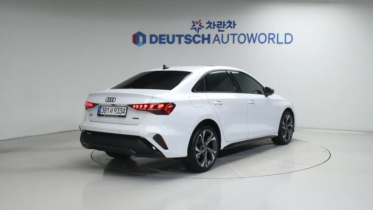 Audi A3 (8Y) 40 TFSI Quattro Premium
