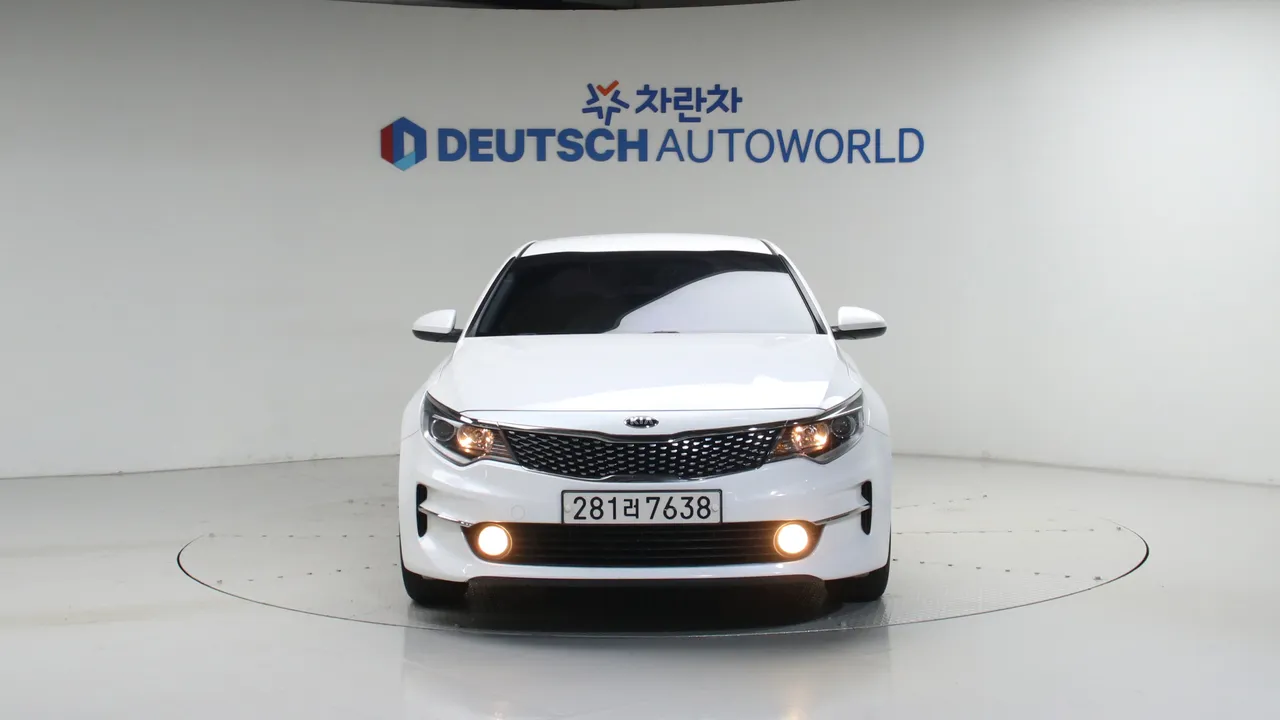 Kia K5 — miniaturë 3