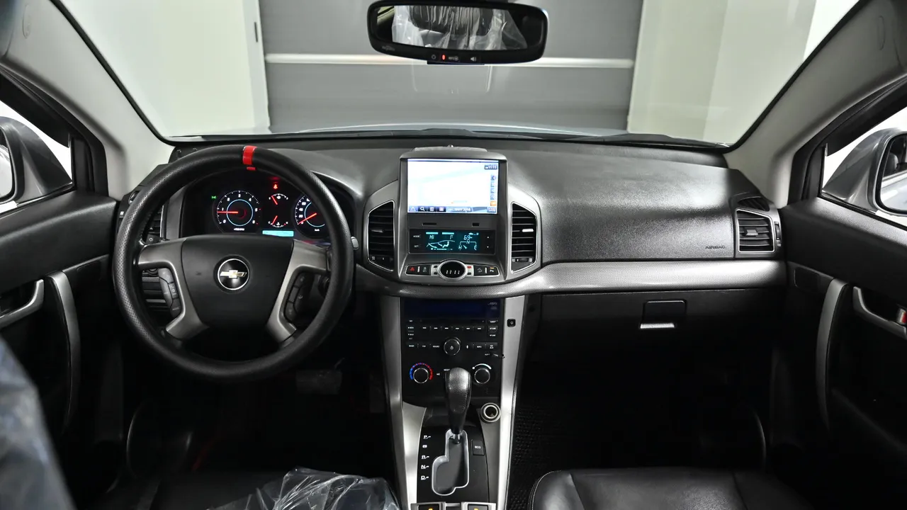 Chevrolet (GM Daewoo) Captiva 2WD LT