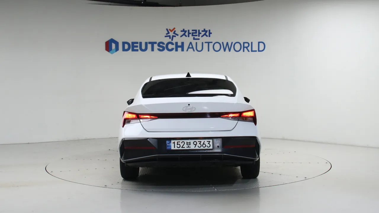 Hyundai Avante — miniaturë 4