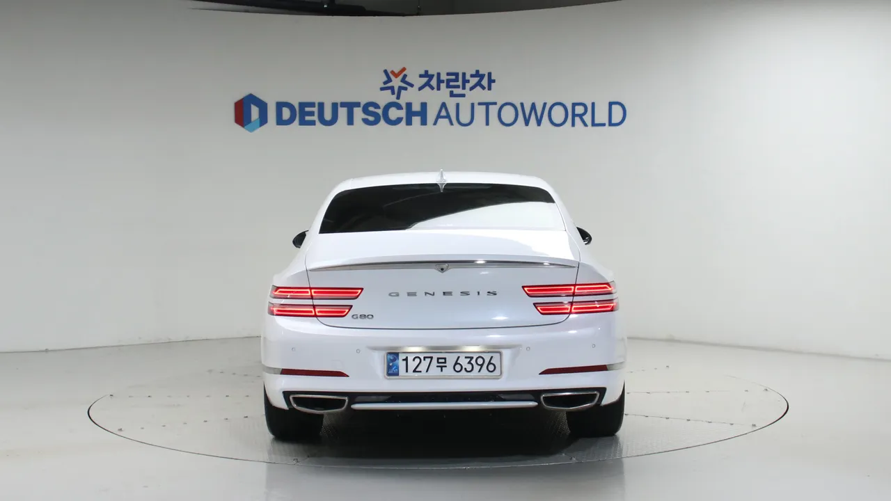 Genesis G80 — miniaturë 4