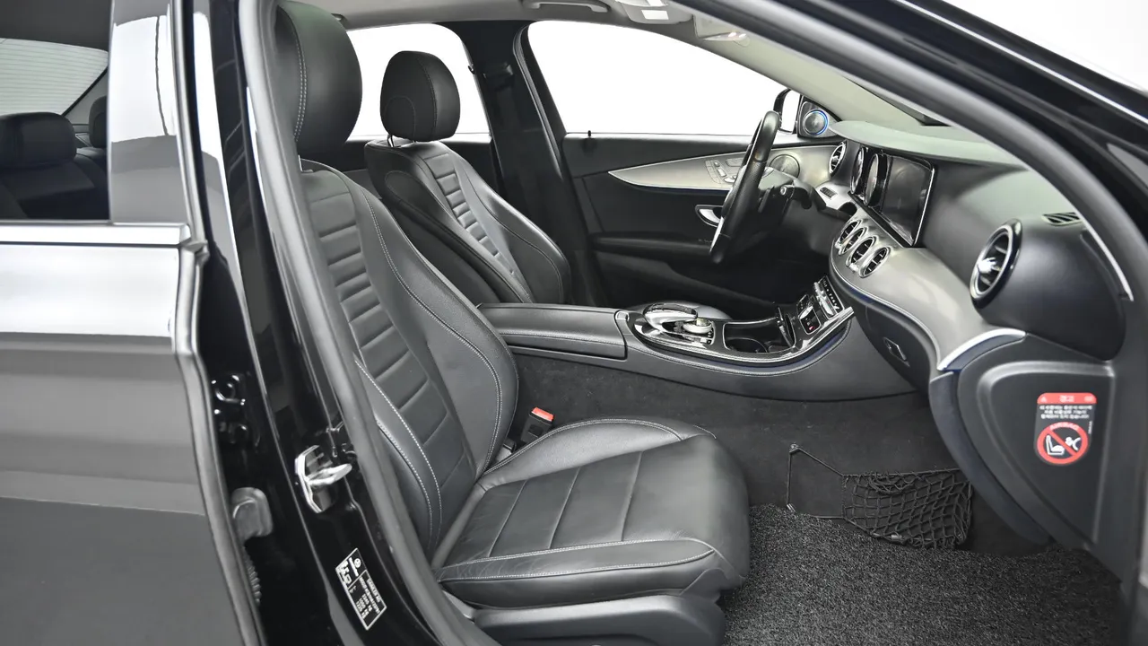 Mercedes-Benz E-klasse — miniaturë 10