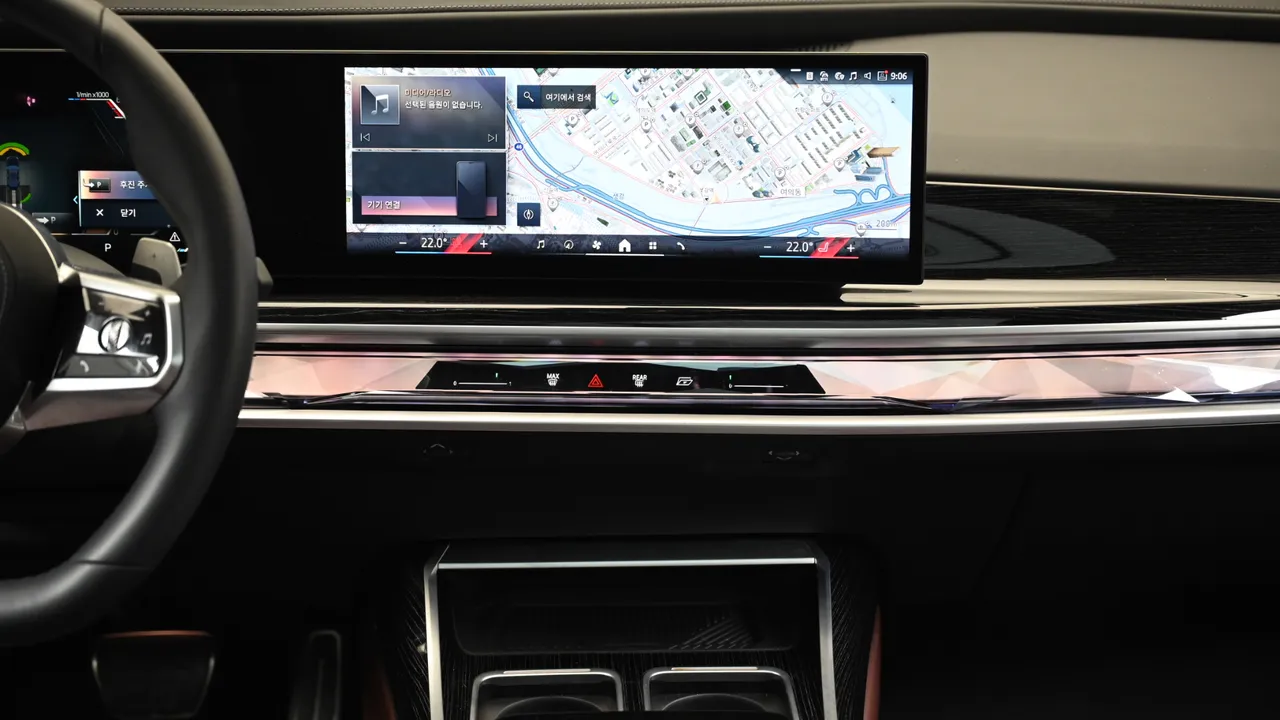 BMW 7er — miniaturë 23