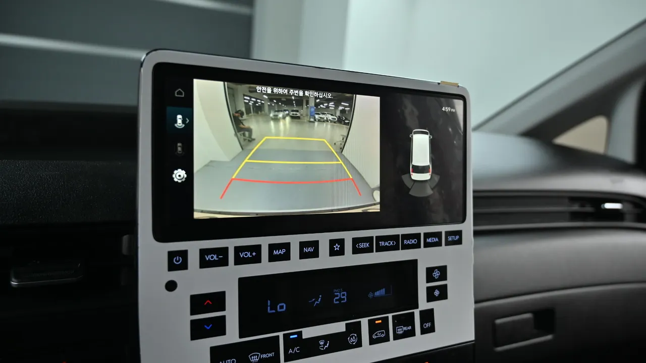 Hyundai Staria — miniaturë 15
