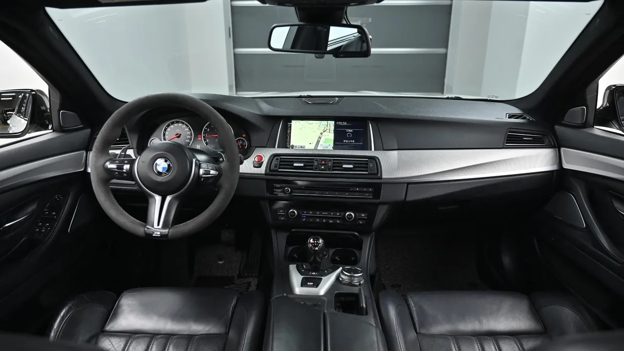 BMW M5 (F10) M5 Седан