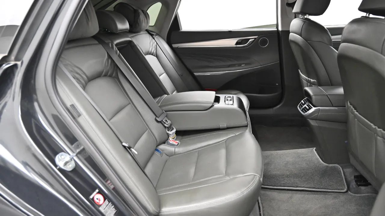 Hyundai Grandeur — miniaturë 12
