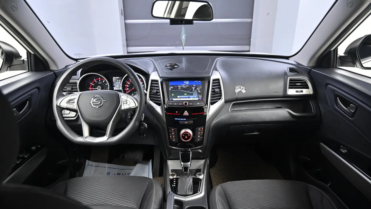 SsangYong Tivoli — miniaturë 7