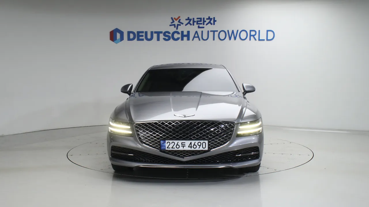 Genesis G80 — miniaturë 3