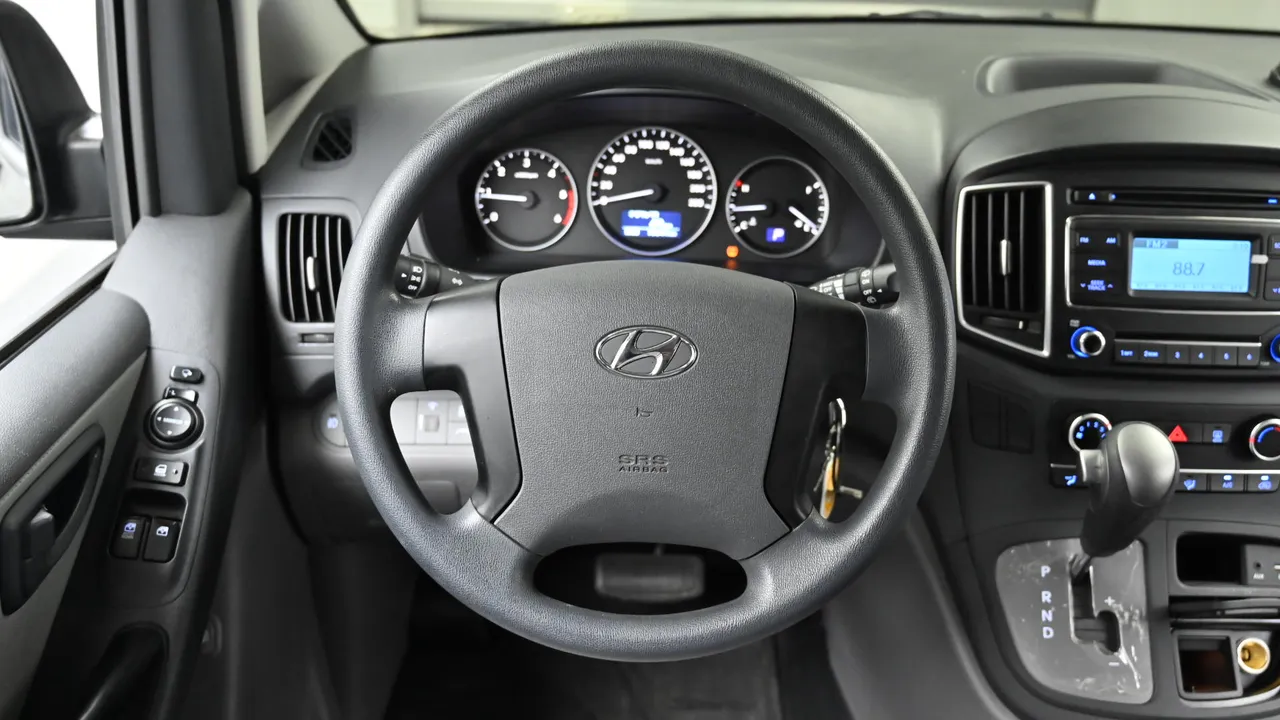 Hyundai Starex — miniaturë 13