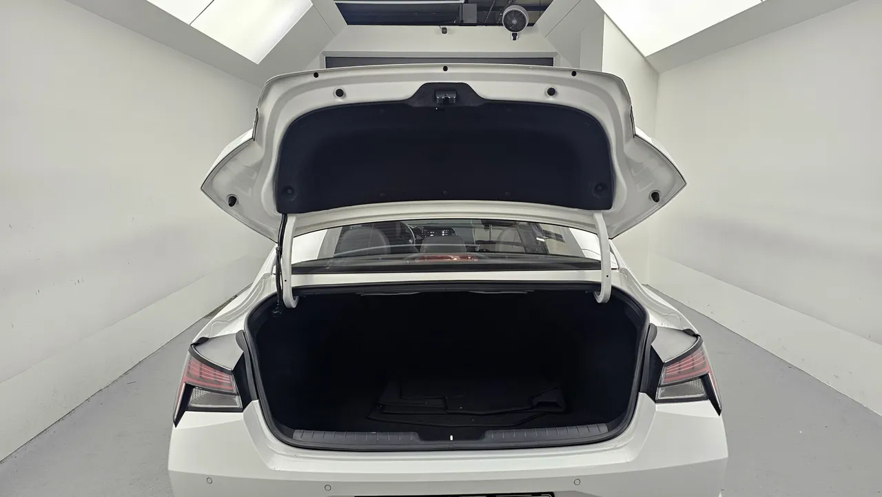 Hyundai Avante — miniaturë 19