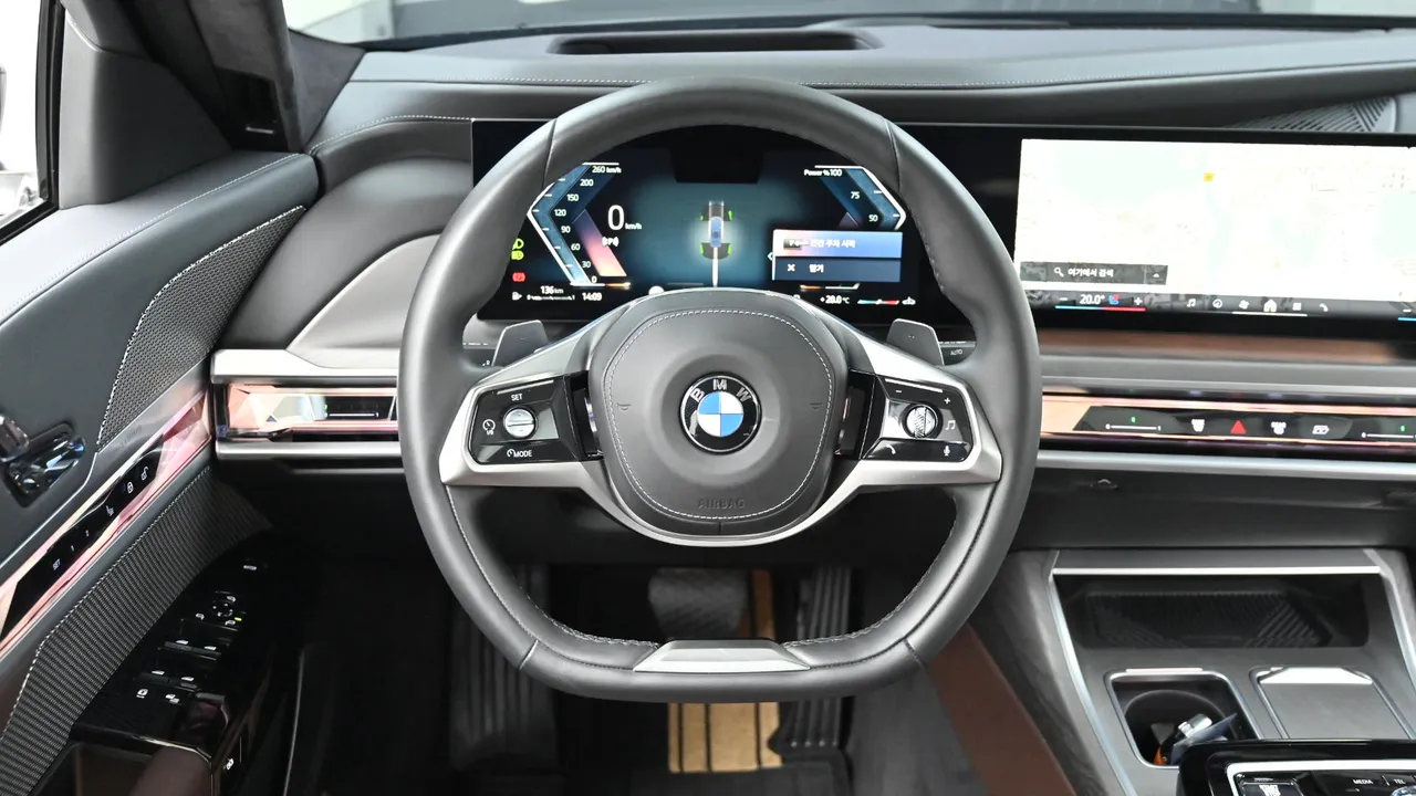 BMW 7er — miniaturë 31