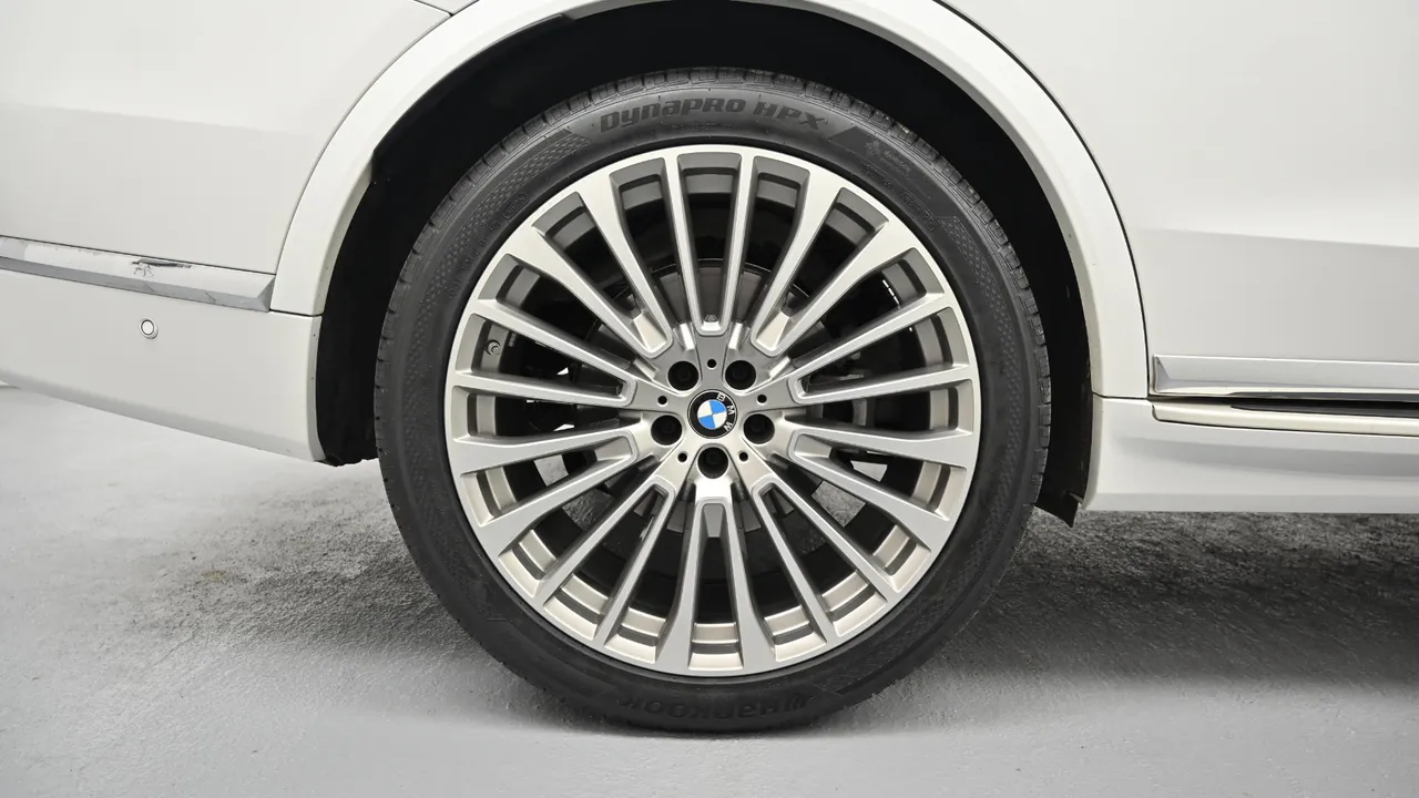 BMW X7 — miniaturë 27