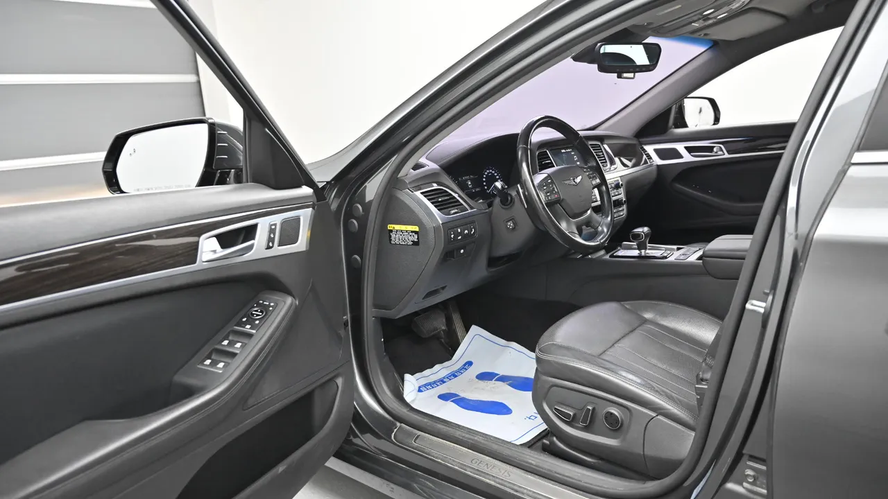 Genesis G80 — miniaturë 11