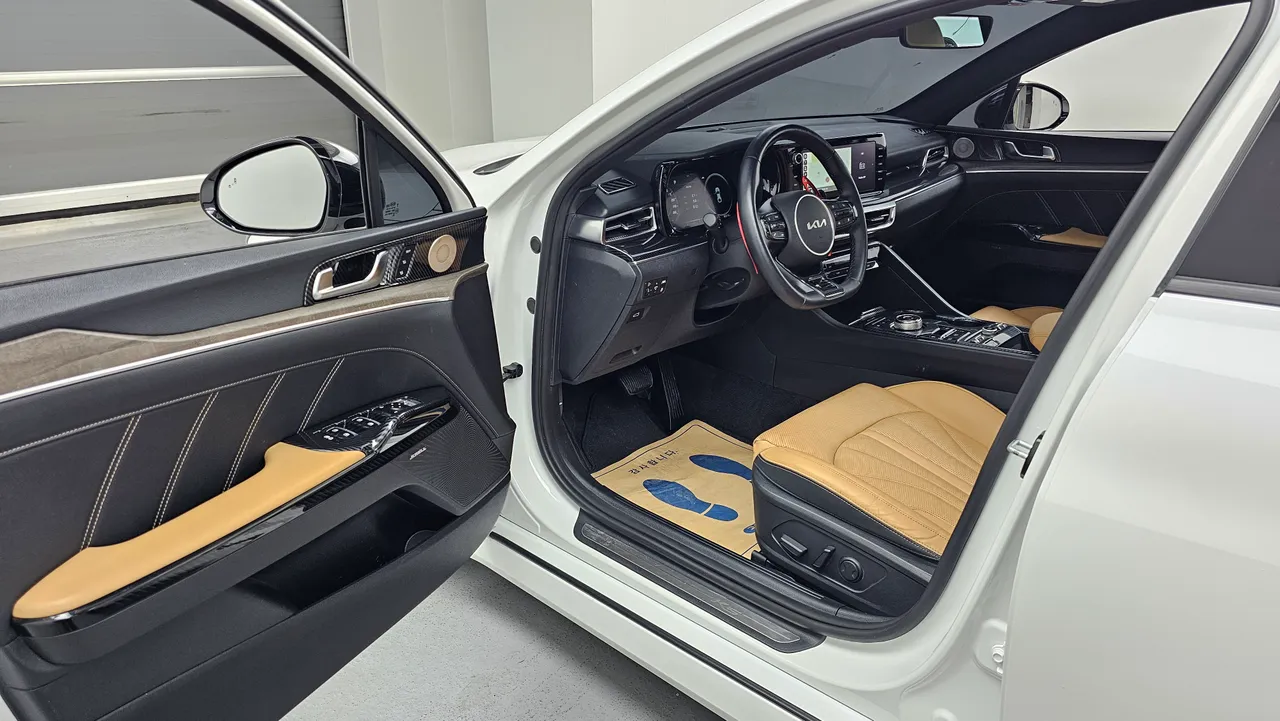Kia K5 — miniaturë 11