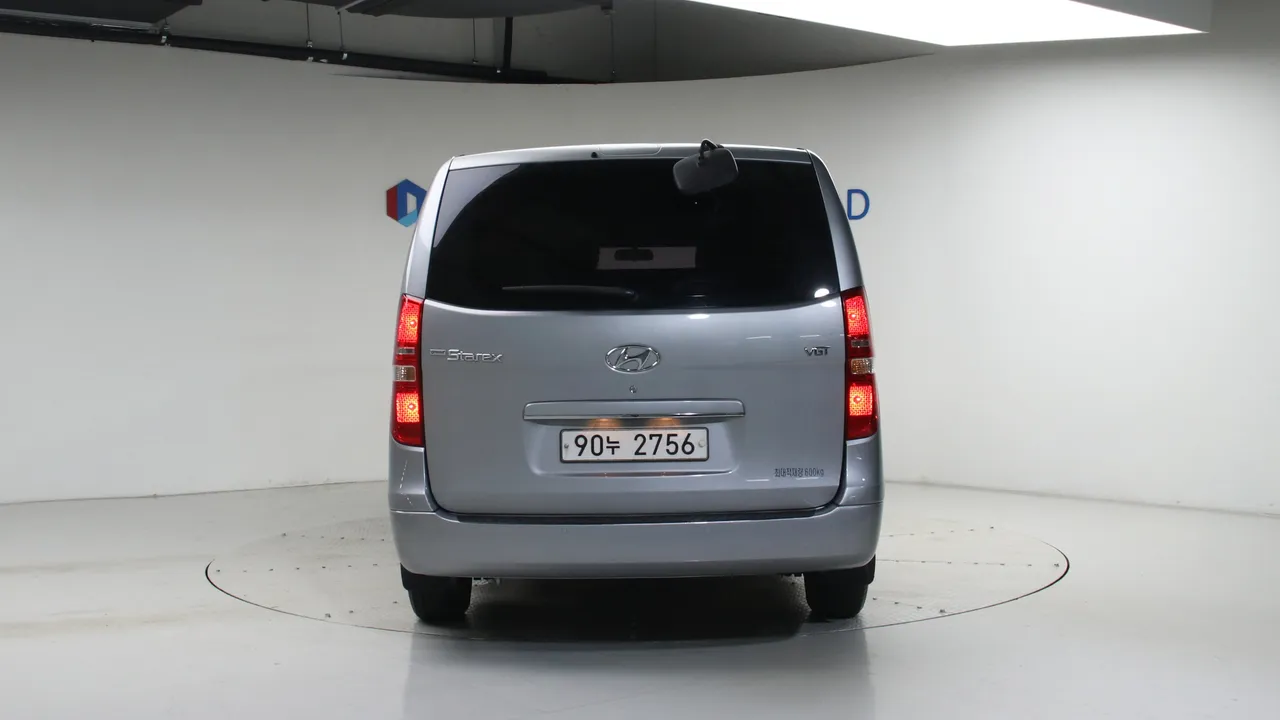 Hyundai Starex — miniaturë 4