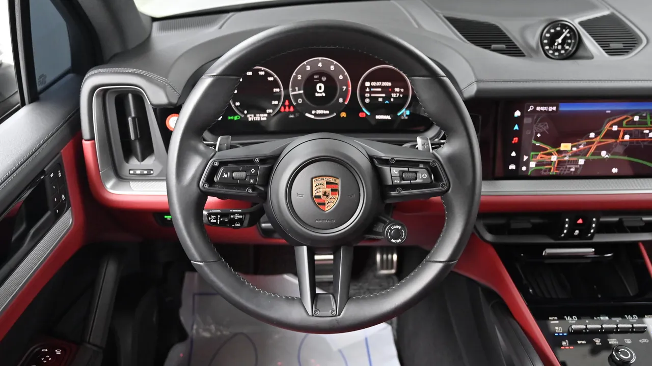 Porsche Cayenne — miniaturë 13