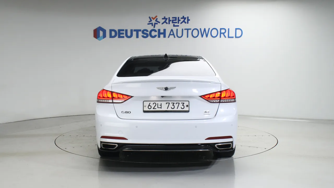 Genesis G80 — miniaturë 4