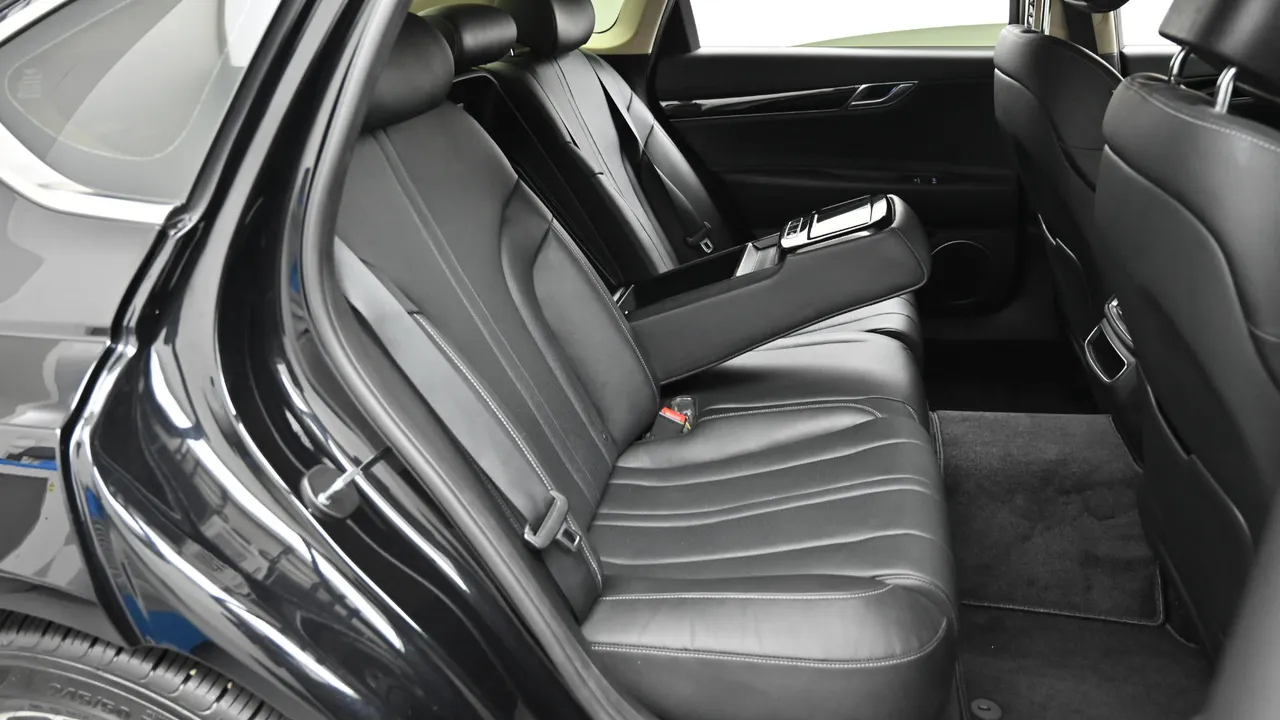 Genesis G80 — miniaturë 12