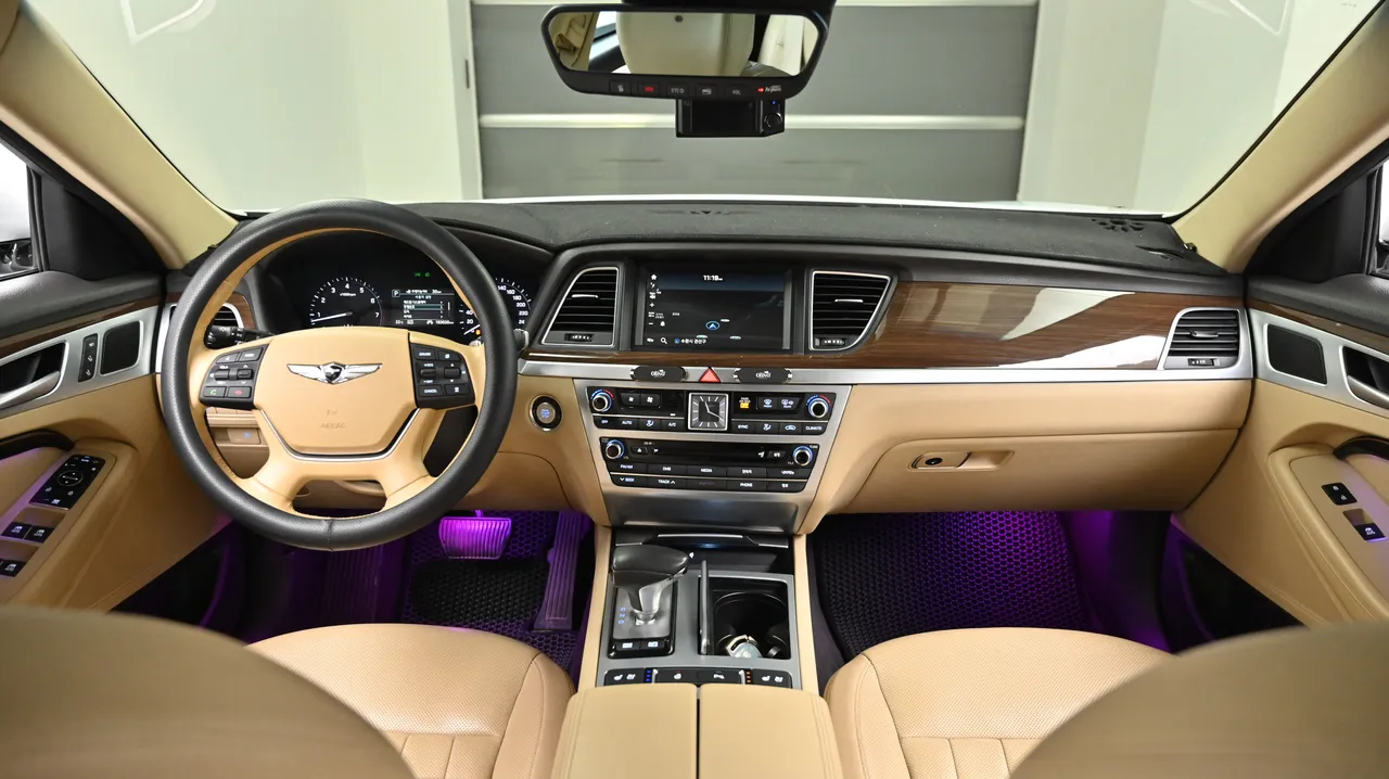 Genesis G80 — miniaturë 7