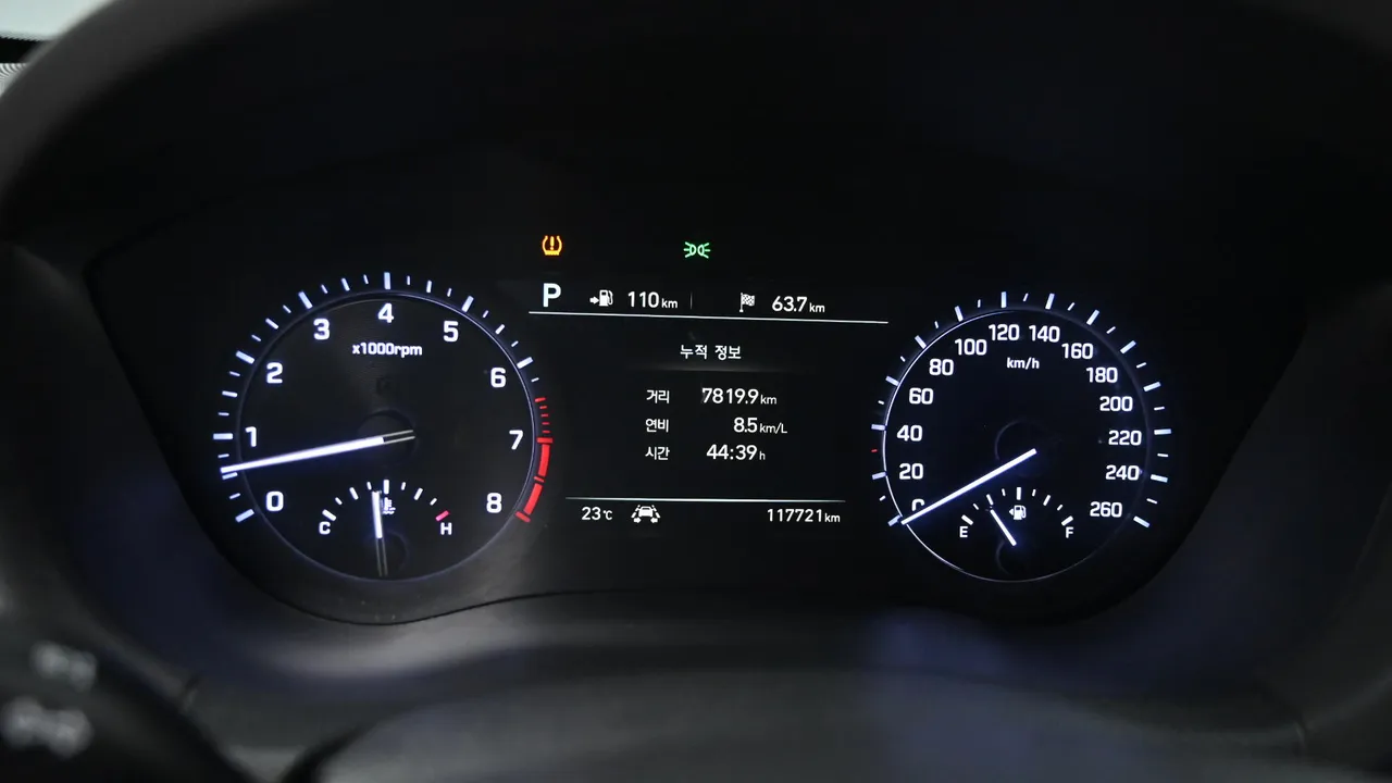 Genesis G80 — miniaturë 8