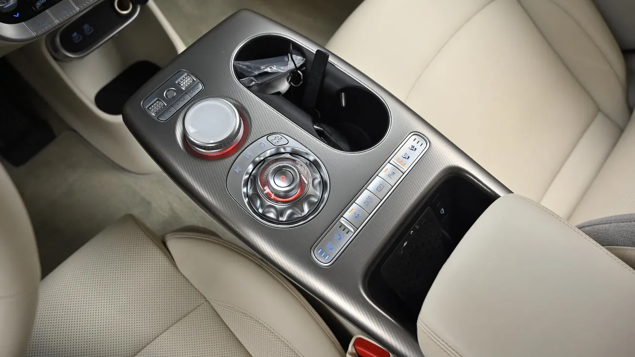 Genesis GV60 77.4kWh Standard 2WD