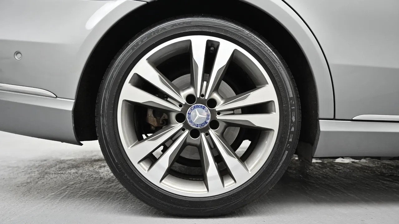 Mercedes-Benz E-klasse — miniaturë 5