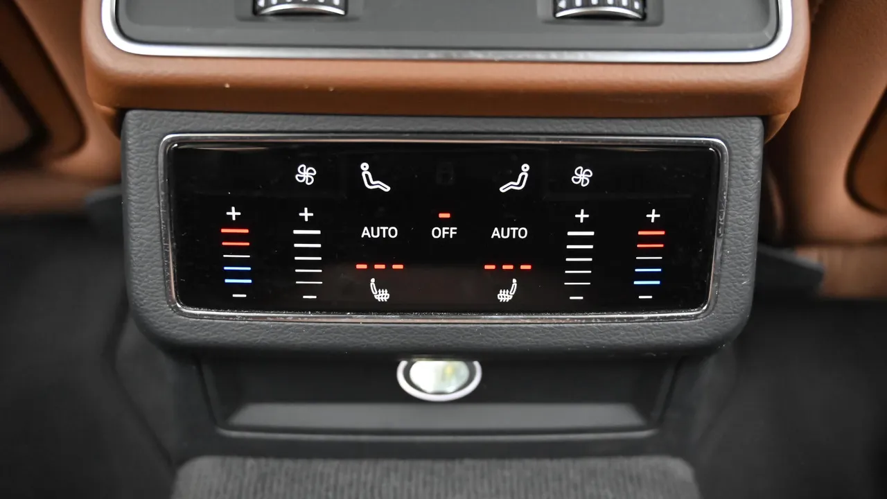 Audi A6 — miniaturë 16