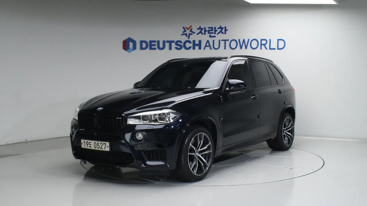 BMW X5M (F15) 4.4