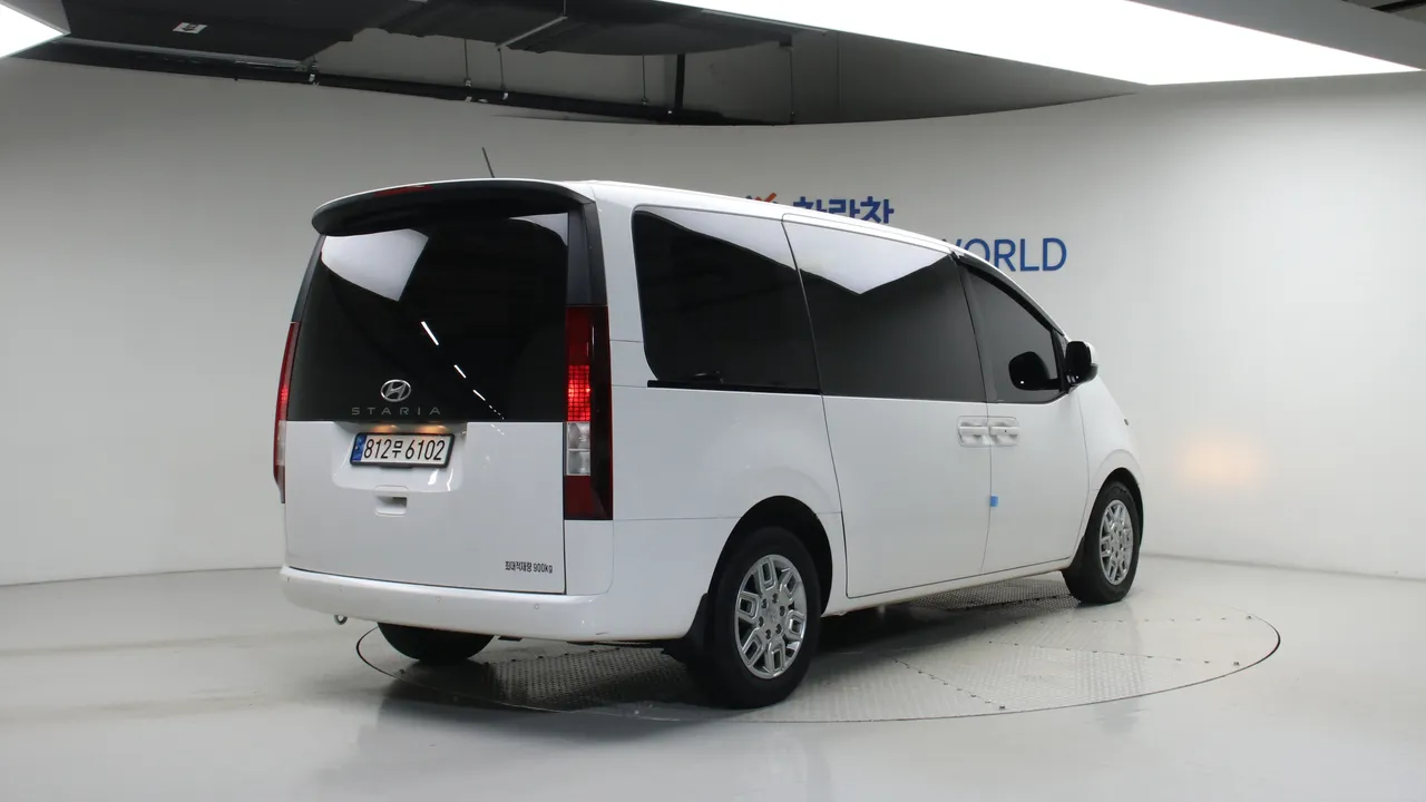 Hyundai Staria — miniaturë 2