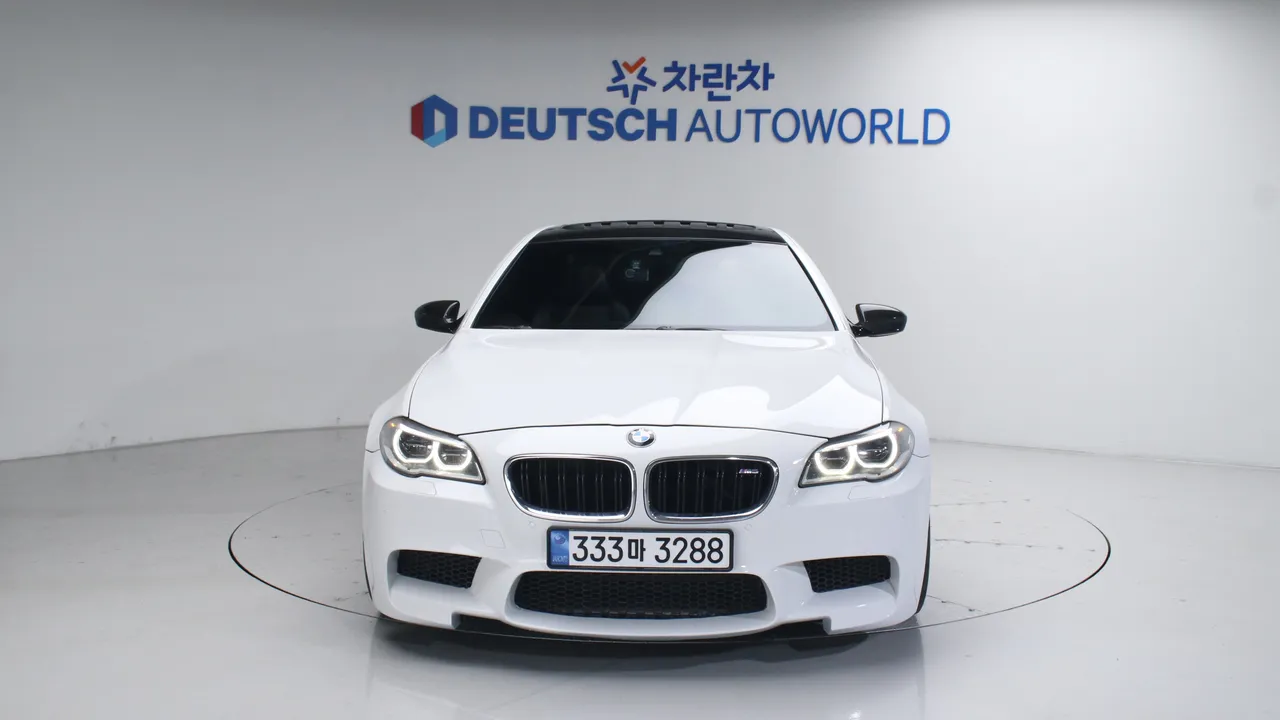 BMW M5 (F10) M5 Седан
