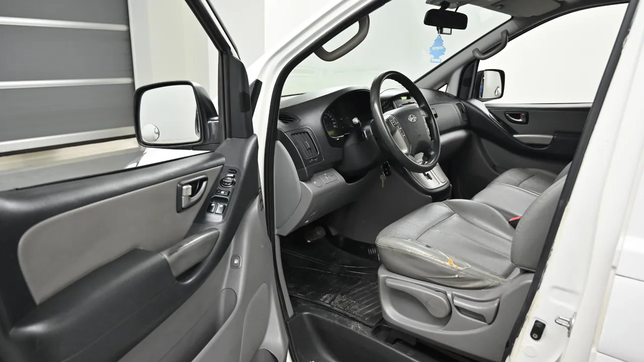 Hyundai Starex — miniaturë 11
