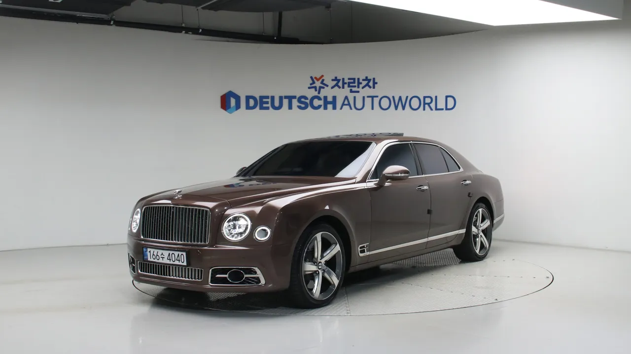 Bentley Mulsanne 6.8 스피드 — foto 1