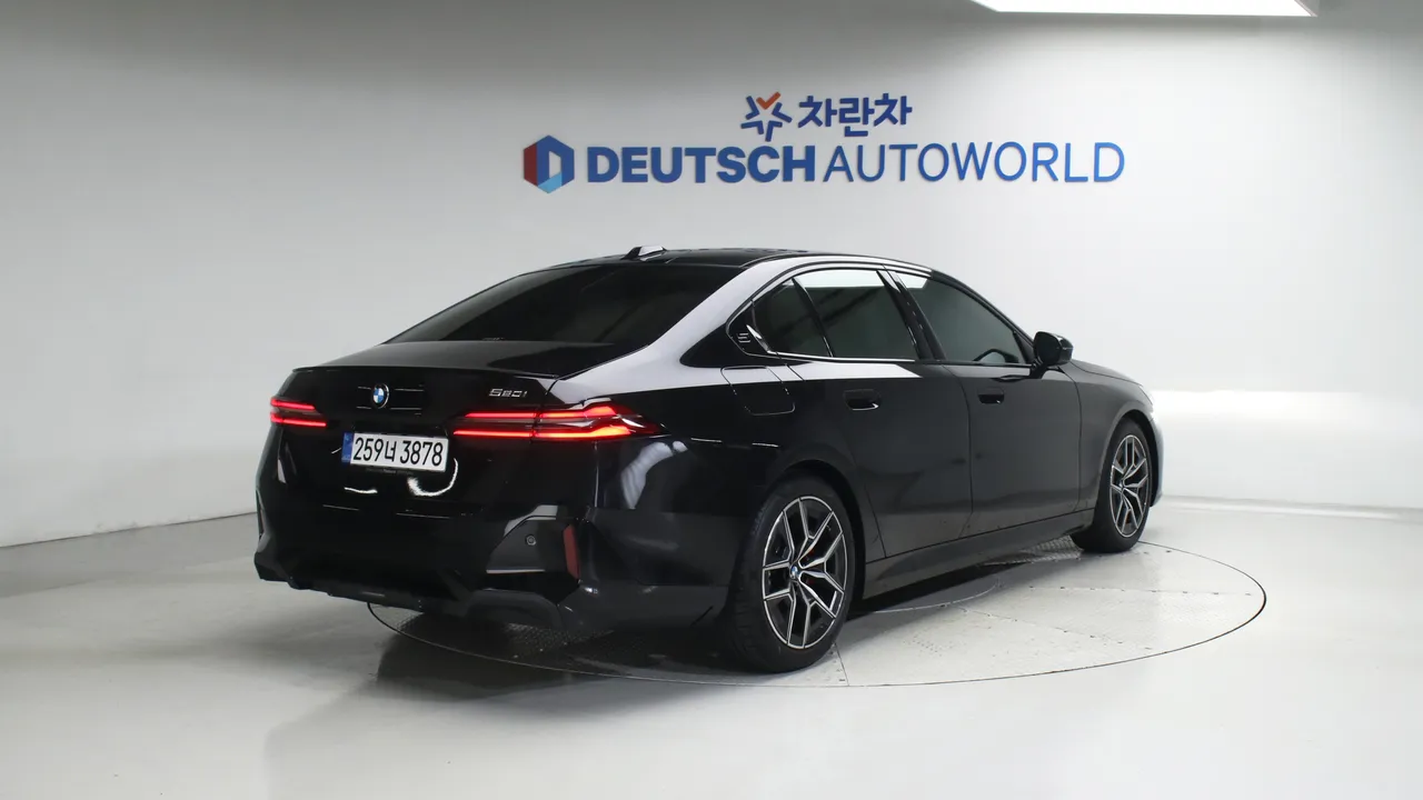 BMW 5er — miniaturë 2