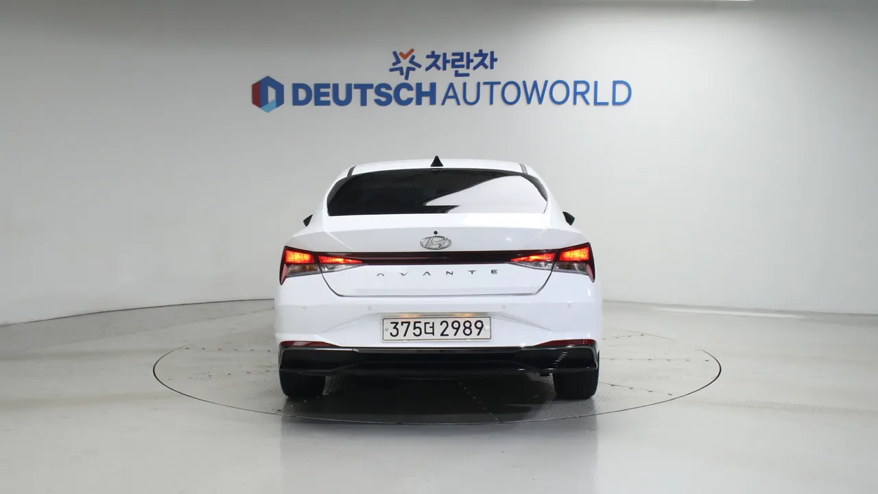 Hyundai Avante — miniaturë 4