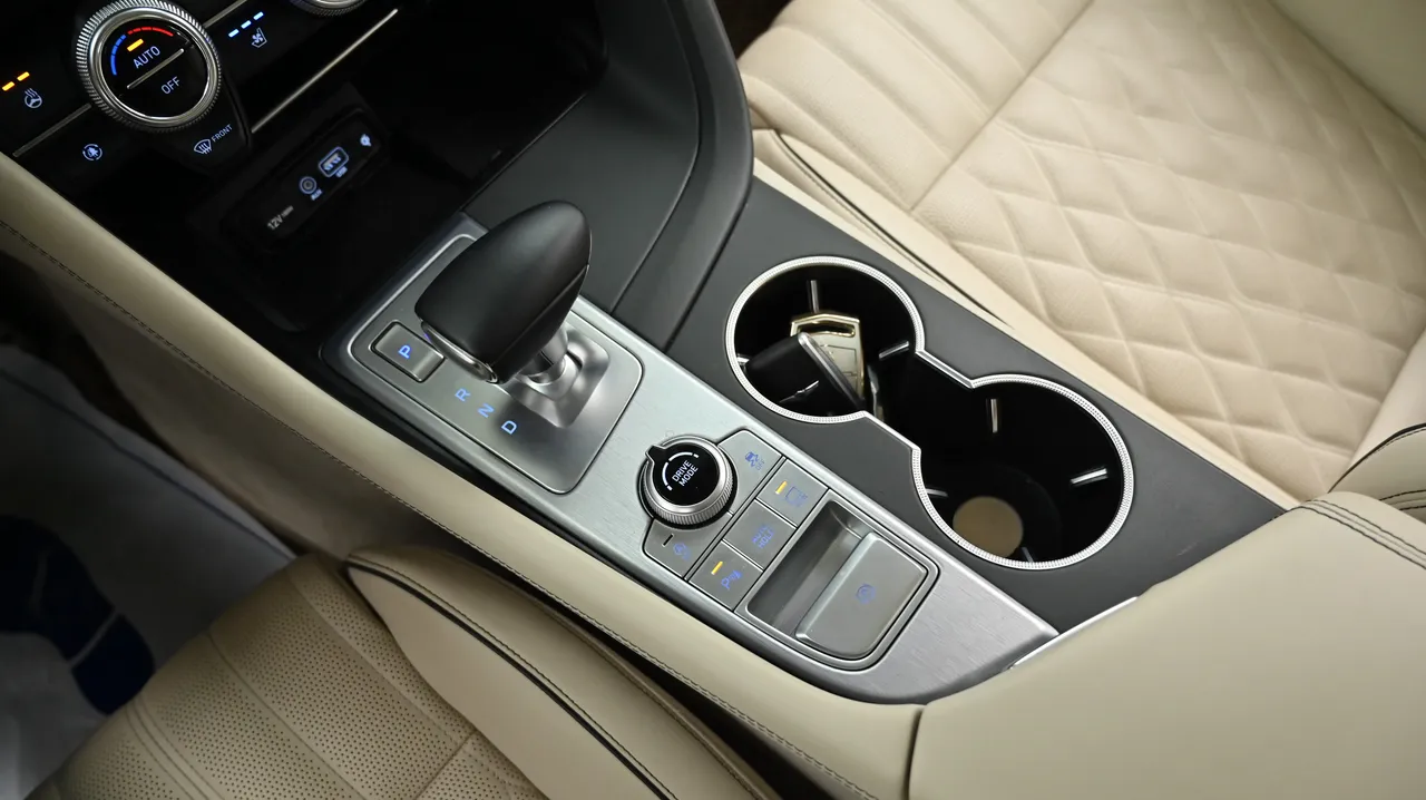 Genesis G70 — miniaturë 9