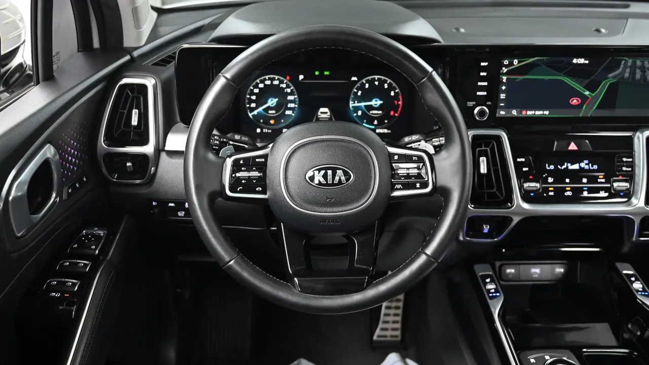 Kia Sorento — miniaturë 13