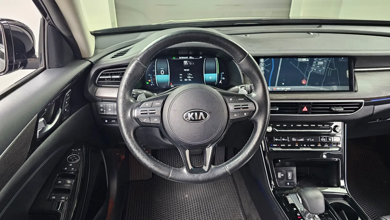 Kia K7 — miniaturë 13