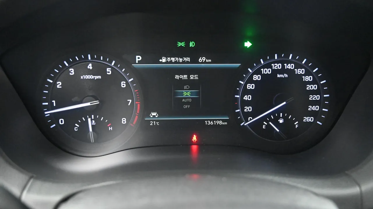 Genesis G80 — miniaturë 8