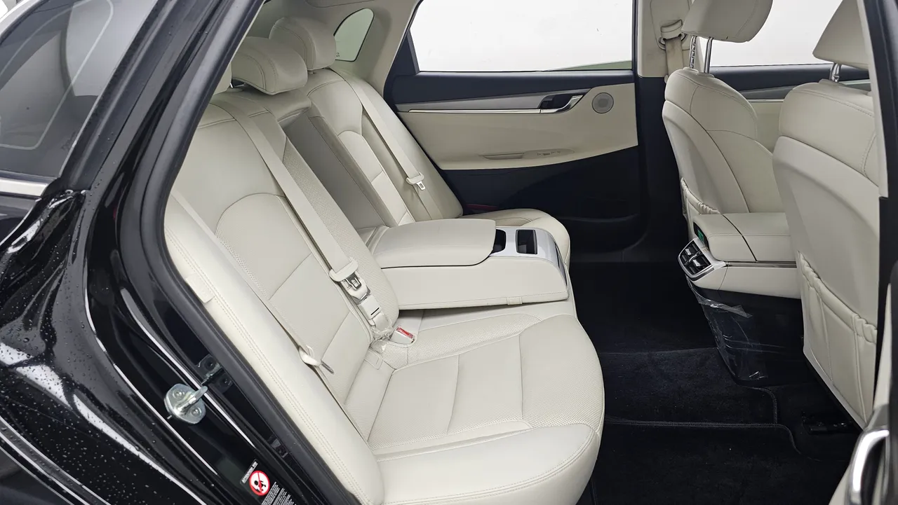 Hyundai Grandeur — miniaturë 21