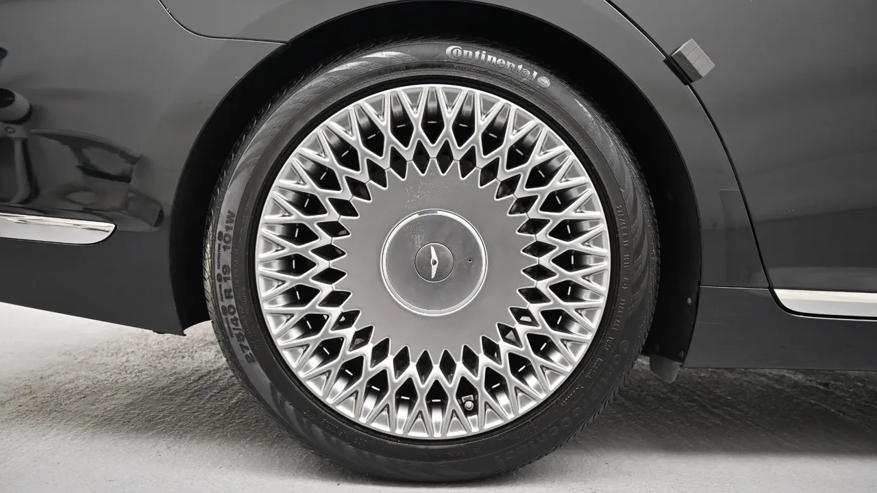 Genesis G90 — miniaturë 5