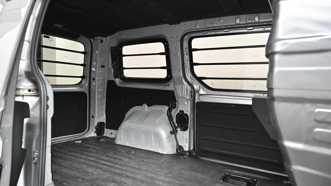 Hyundai Staria — miniaturë 12