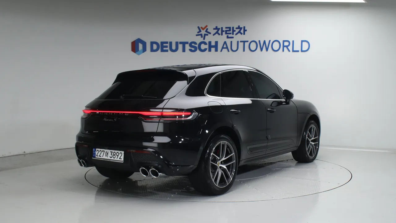 Porsche Macan — miniaturë 21