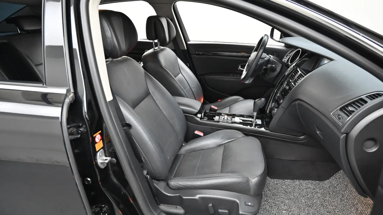 RENAULT(SAMSUNG) New SM7 Nova 2.5 LE