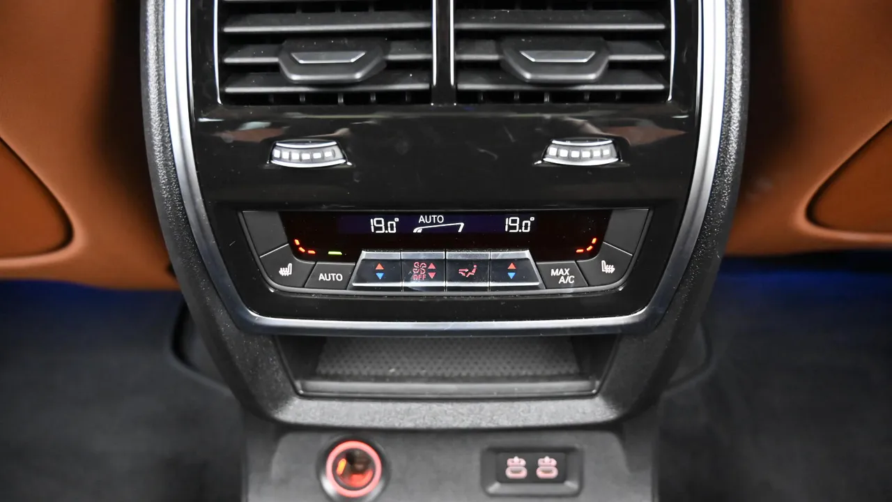 BMW X7 — miniaturë 16