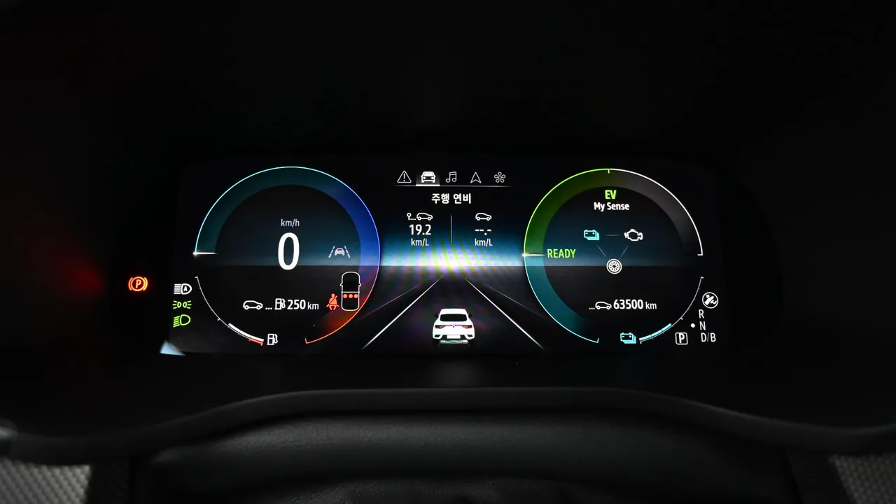 Renault Korea (Samsung) Arcana E-Tech Hybrid 1.6 GTe Iconic