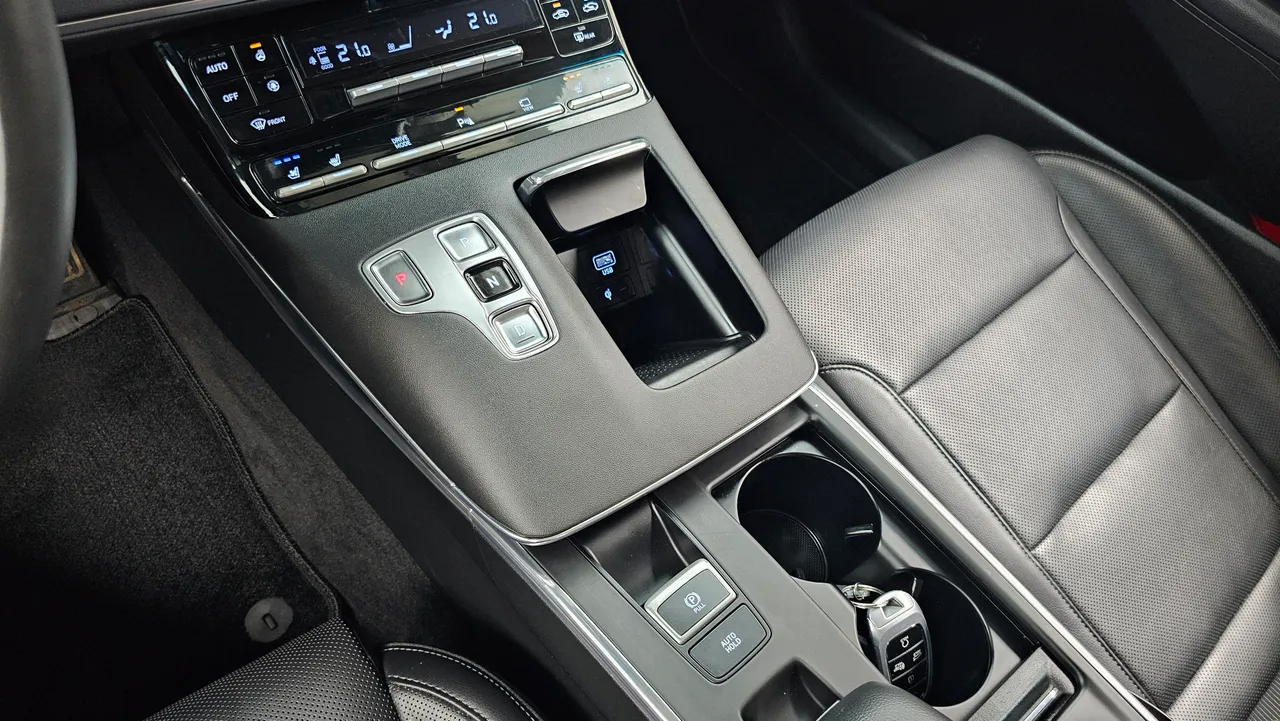 Hyundai Grandeur — miniaturë 9