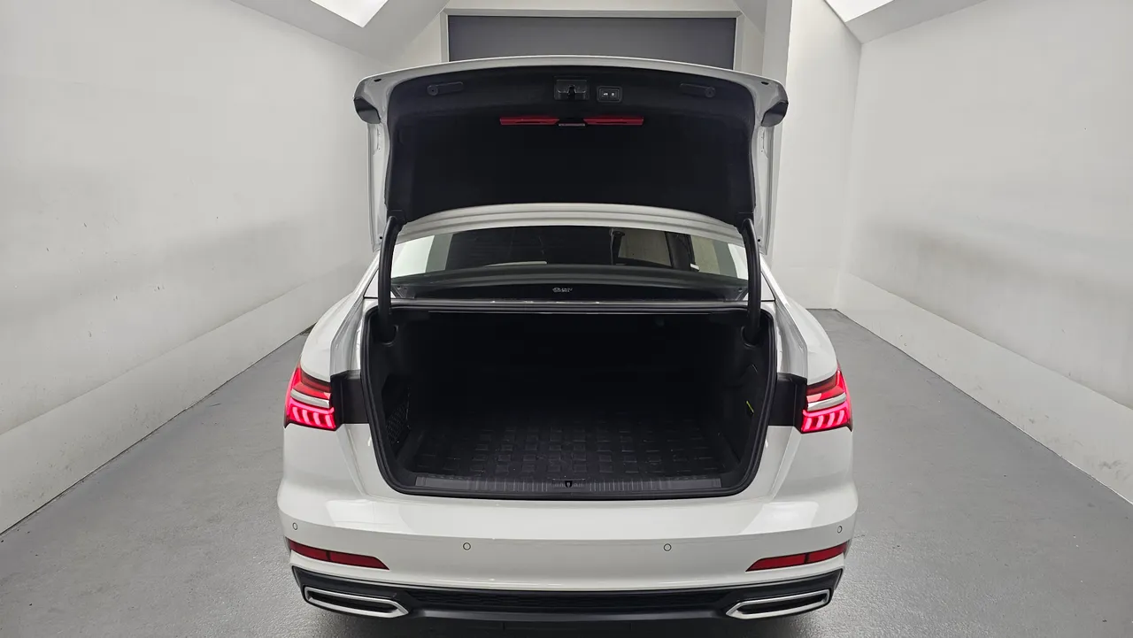 Audi A6 — miniaturë 19