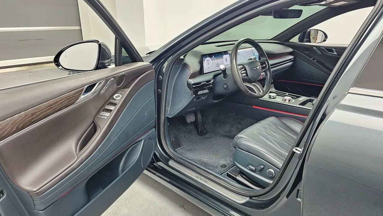 Genesis G80 — miniaturë 11
